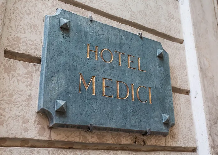 Otel Medici 3*
