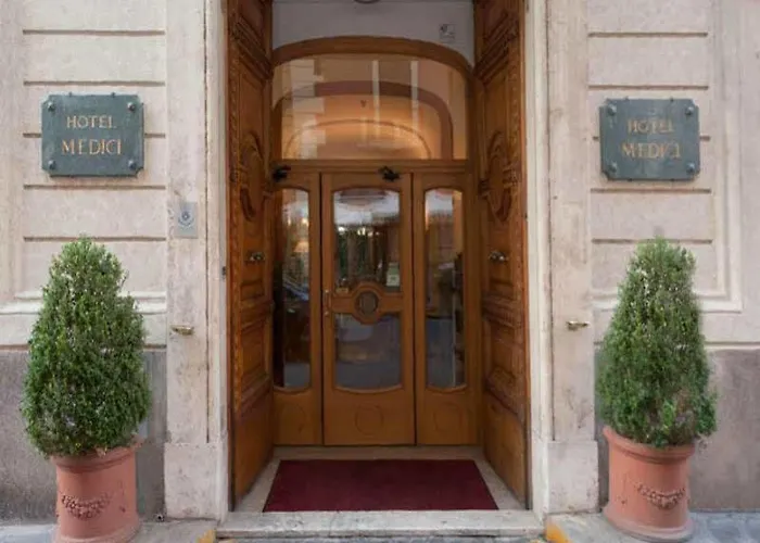 Medici Otel 3*
